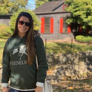 Meet your Posher, Shelbi